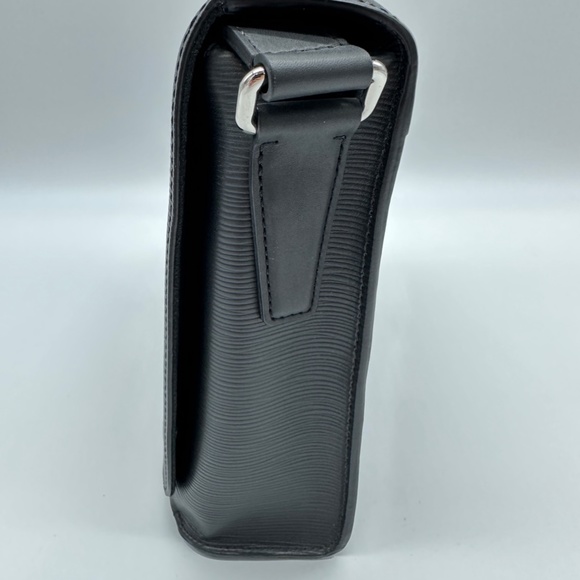 Louis Vuitton Harrington PM Messenger Epi Leather Noir Brand New with Tags - Picture 7 of 16